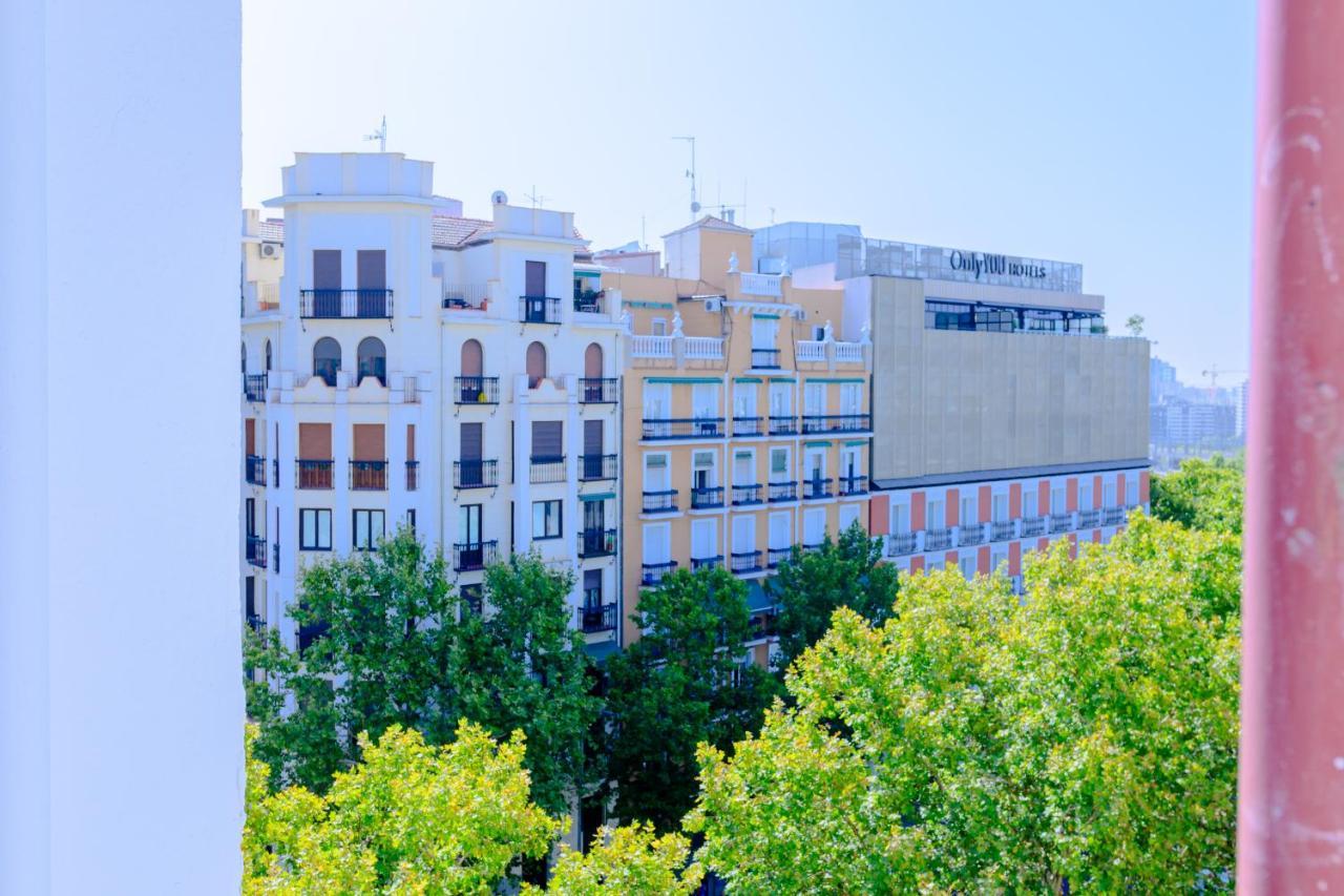 For You Rentals Coqueto Y Bonito Apartamento Temporal De Dos Dormitorios En El Retiro Axii66 Madrid Exterior photo